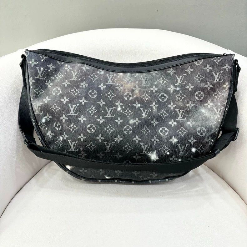 Louis Vuitton LV Starry Series Gradient Messenger Bag Size ONE SIZE - 2 Thumbnail