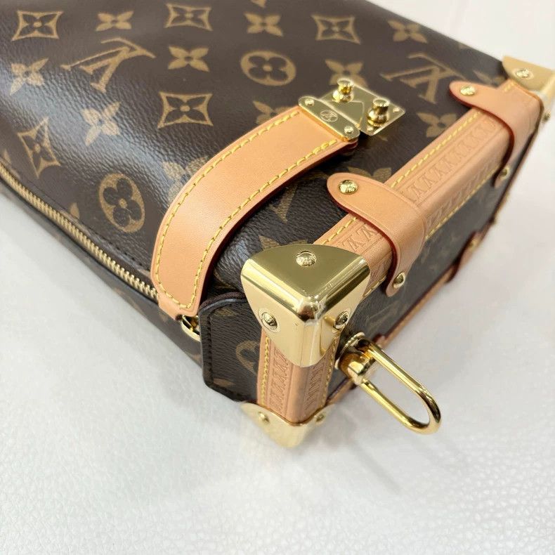 Louis Vuitton LV Louis Vuitton Side Trunk Soft Box Size ONE SIZE - 8 Thumbnail