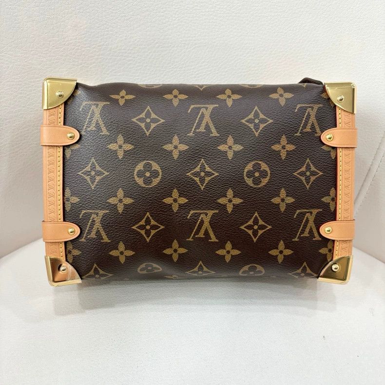 Louis Vuitton LV Louis Vuitton Side Trunk Soft Box Size ONE SIZE - 2 Thumbnail