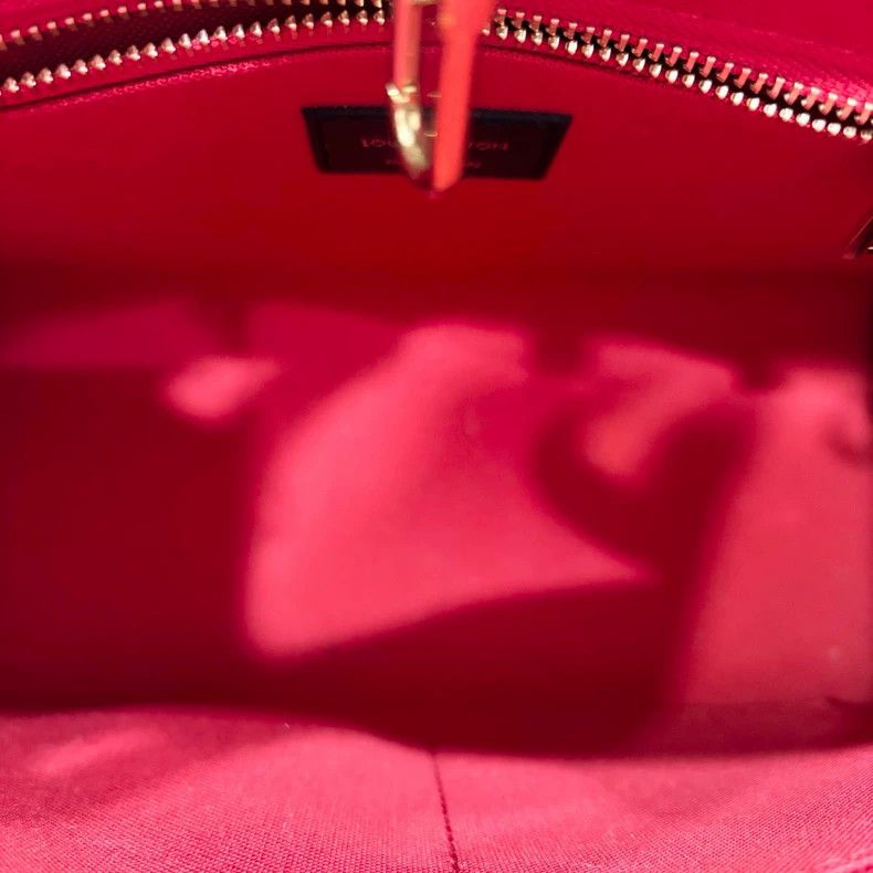 Louis Vuitton LV One the Go Small Tote Bag Size ONE SIZE - 9 Thumbnail