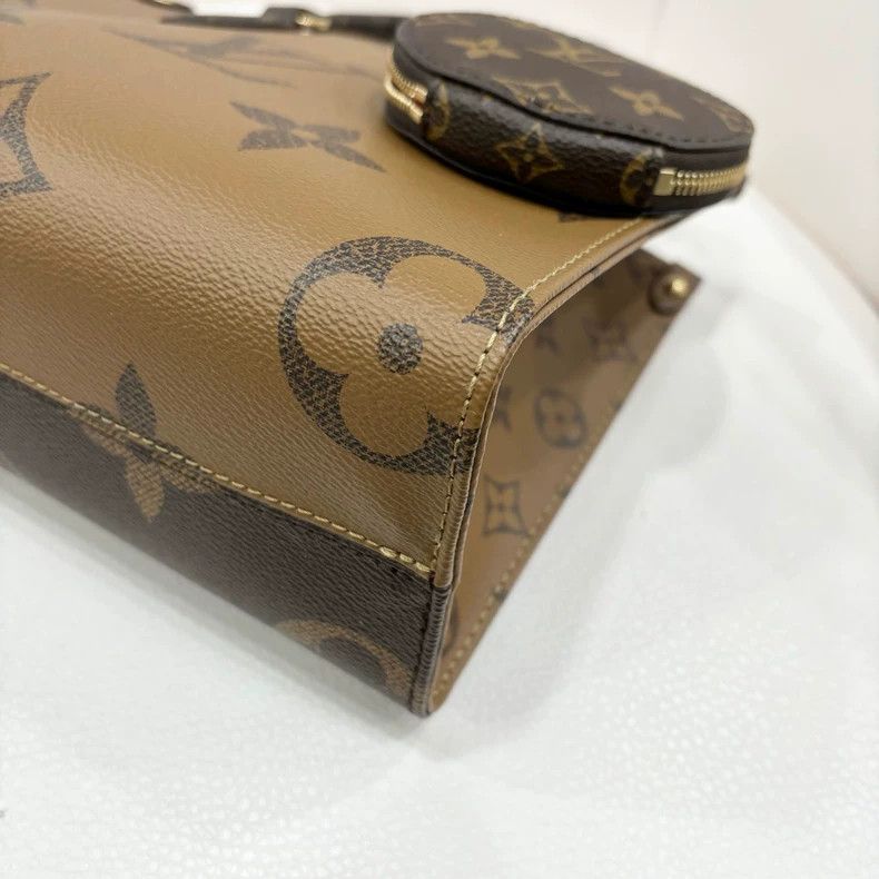 Louis Vuitton LV One the Go Small Tote Bag Size ONE SIZE - 5 Thumbnail