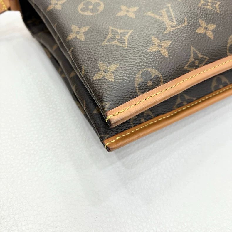 Louis Vuitton LV Saumur 20 Messenger Bag Vintage Style Size ONE SIZE - 4 Thumbnail