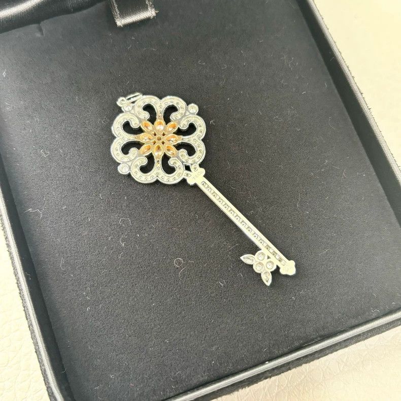 Tiffany & Co. Tiffany Enchant Cherry Blossom Pendant Necklace Size ONE SIZE - 3 Thumbnail