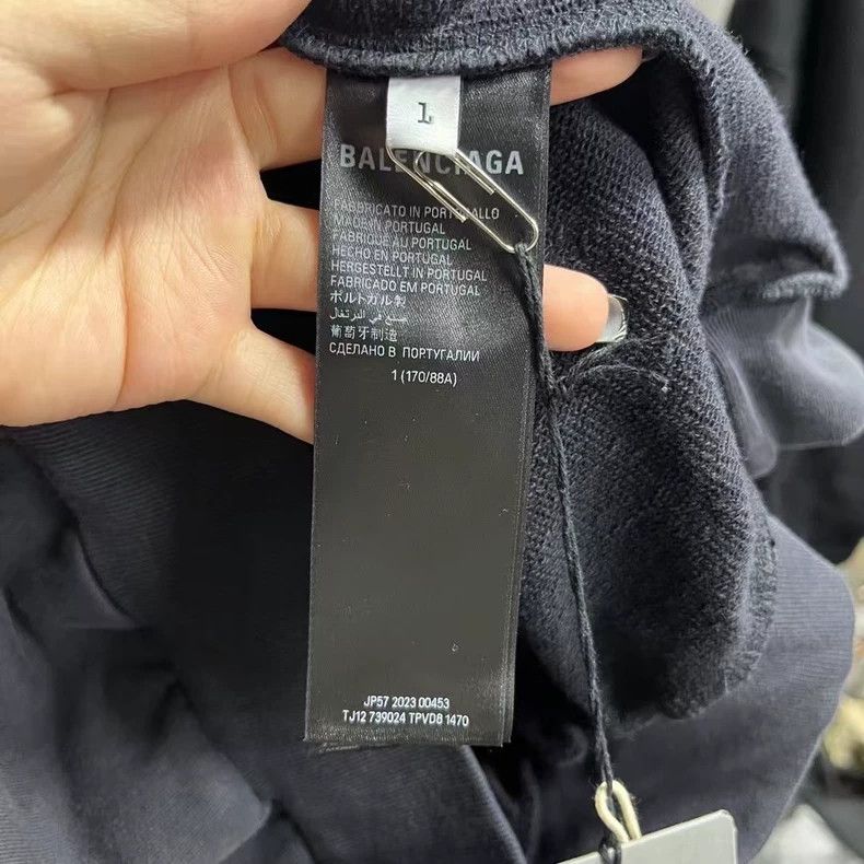 Balenciaga Balenciaga Black Logo Print Hoodie Size US S / EU 44-46 / 1 - 3 Thumbnail