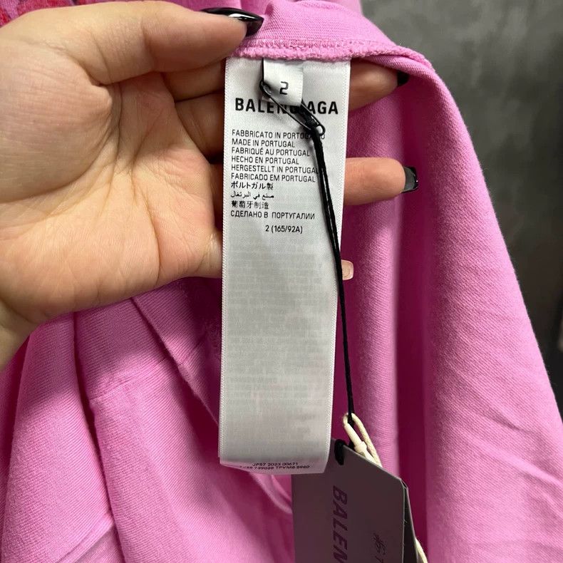 Balenciaga Balenciaga Pink Graphic Short Sleeve T-shirt Size US S / EU 44-46 / 1 - 3 Thumbnail