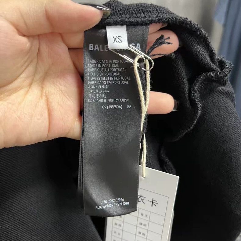 Balenciaga Balenciaga Black Logo Embroidered Sweatshirt Size US XS / EU 42 / 0 - 3 Thumbnail