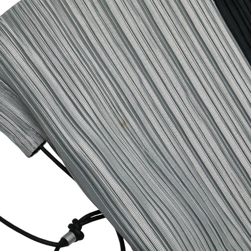Issey Miyake Issey Miyake Issey Miyake Pleats Polyester Backpack Others Backpack DUTY FREE for USA Size ONE SIZE - 6 Thumbnail