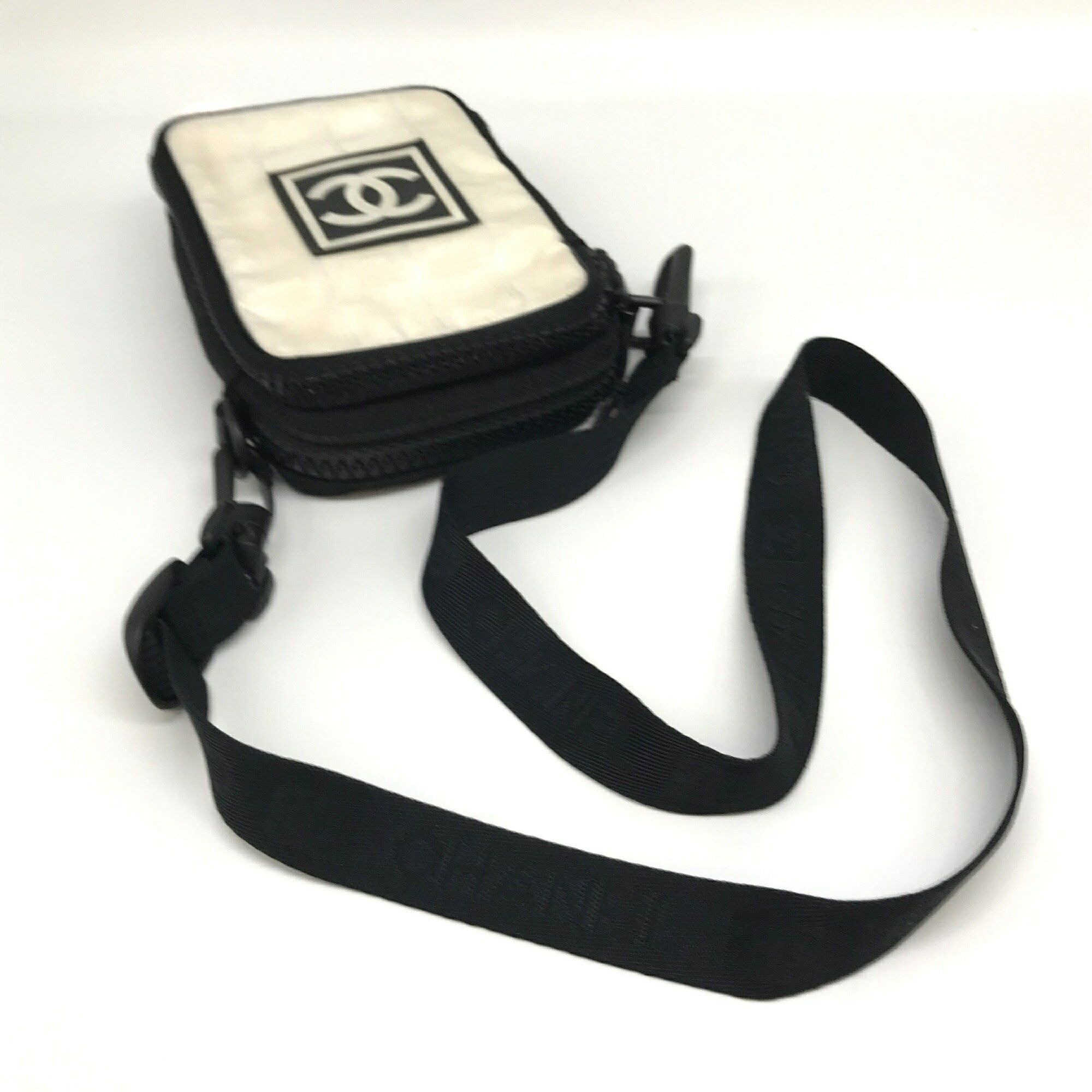 Chanel Chanel Sport Line Shoulder Bag Pochette Nylon Ivory Black Coco Mark No.8 CHANEL Size ONE SIZE - 7 Thumbnail