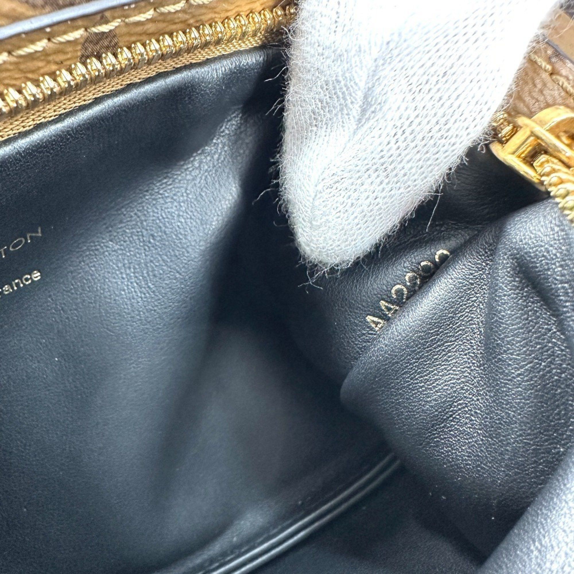 Louis Vuitton Louis Vuitton LV3 shoulder Size ONE SIZE - 13 Thumbnail