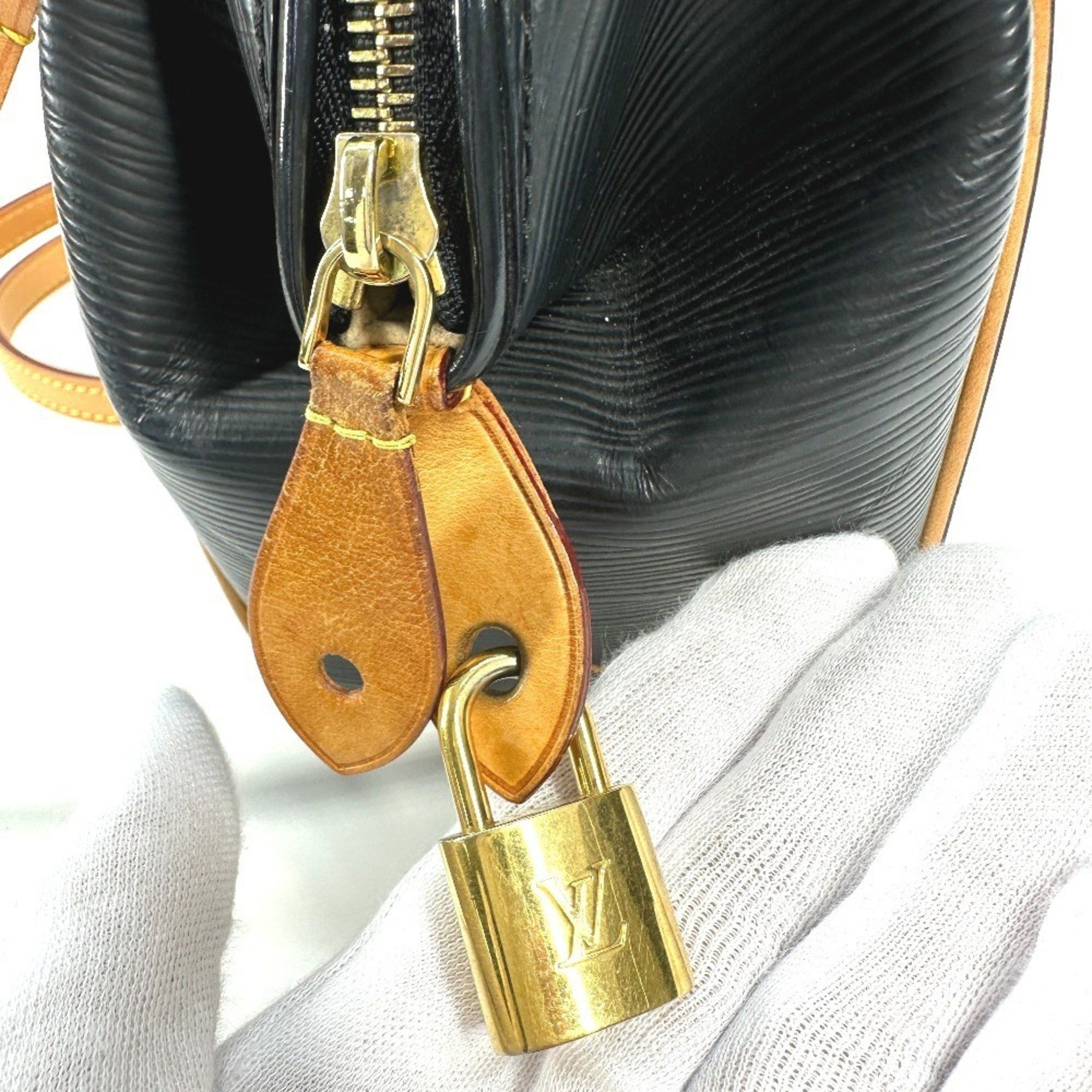 Louis Vuitton Louis Vuitton Doc BB handbag Size ONE SIZE - 15 Thumbnail