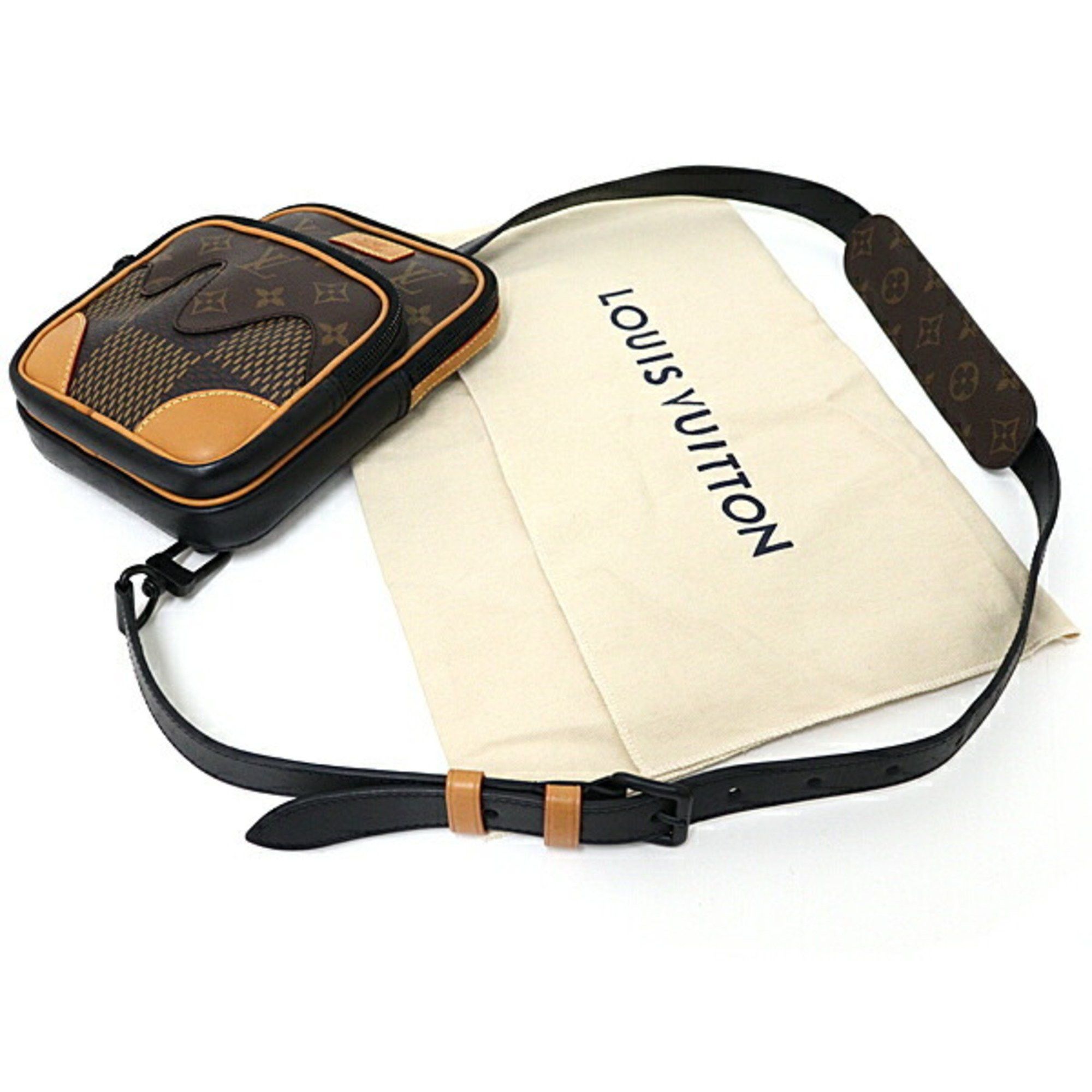 Louis Vuitton Louis Vuitton Amazon shoulder Size ONE SIZE - 5 Thumbnail