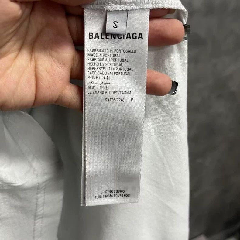 Balenciaga Balenciaga White Letter Print Casual T-Shirt Size US S / EU 44-46 / 1 - 3 Thumbnail