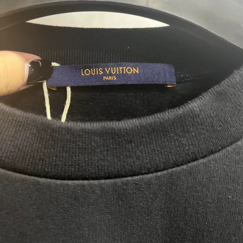 Louis Vuitton Louis Vuitton Black Logo Sweatshirt Size US L / EU 52-54 / 3 - 2 Thumbnail