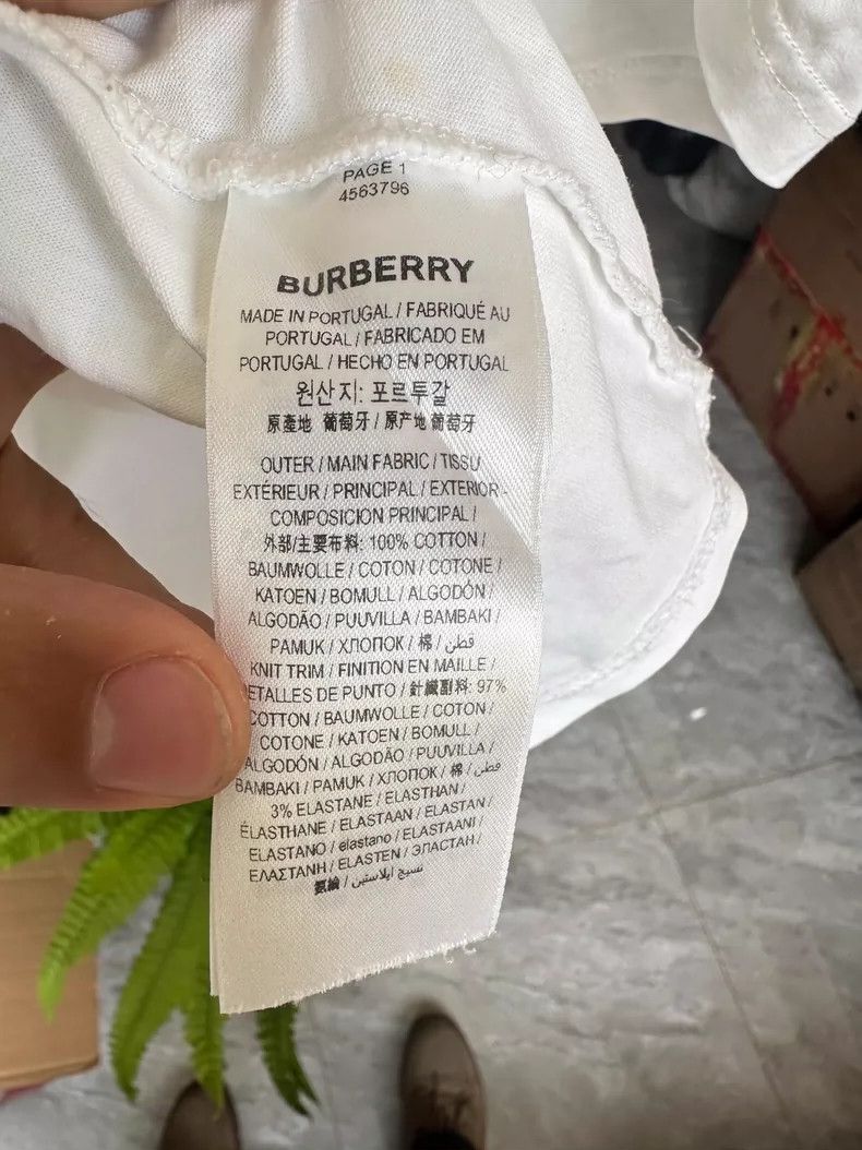 Burberry Burberry Classic Logo Plain Short Sleeve Shirt Size US S / EU 44-46 / 1 - 4 Thumbnail