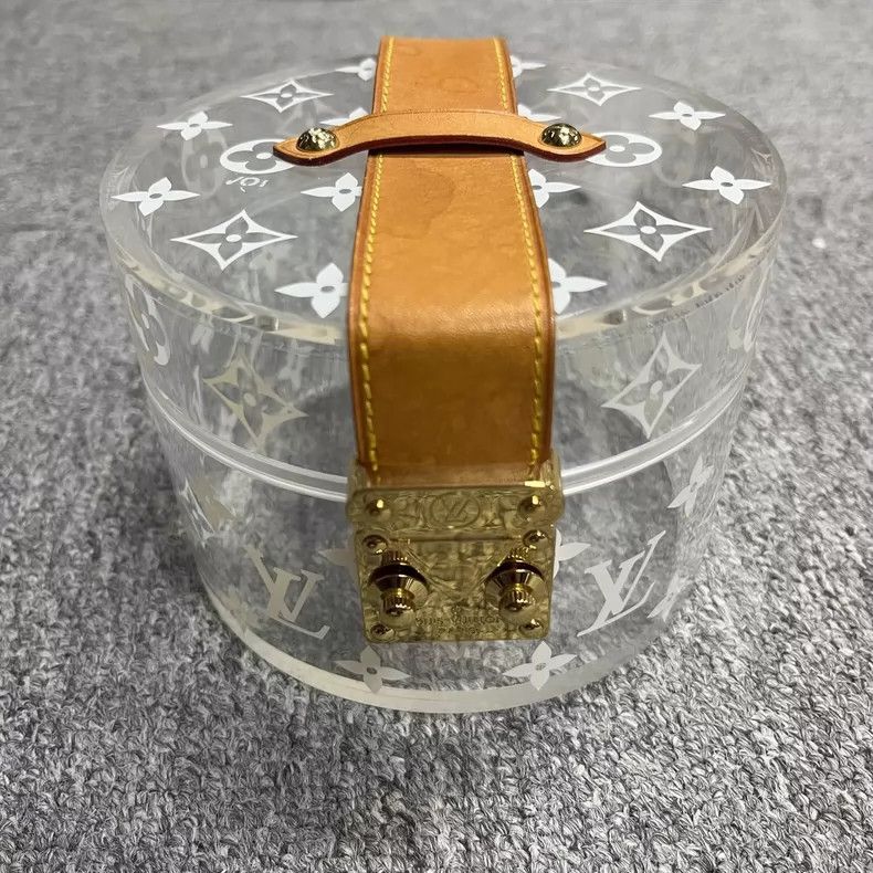 Louis Vuitton Louis Vuitton Transparent Jewelry Storage Box Size ONE SIZE - 2 Thumbnail
