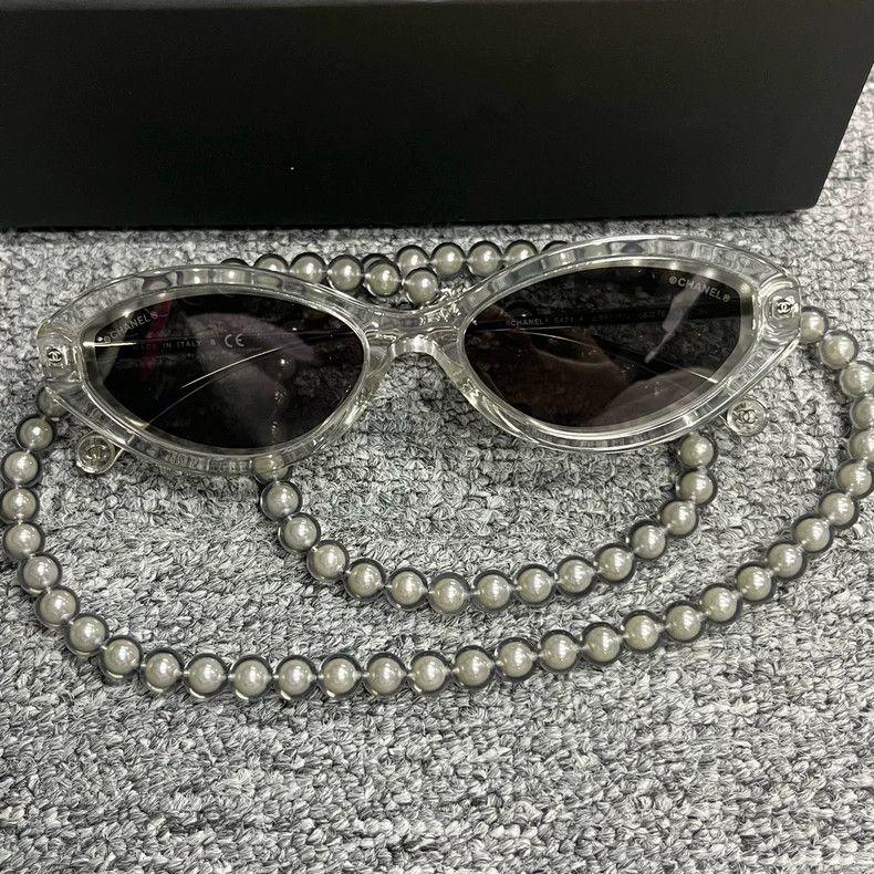 Chanel Chanel Silver Gray Narrow Pearl Chain Sunglasses Size ONE SIZE - 2 Thumbnail
