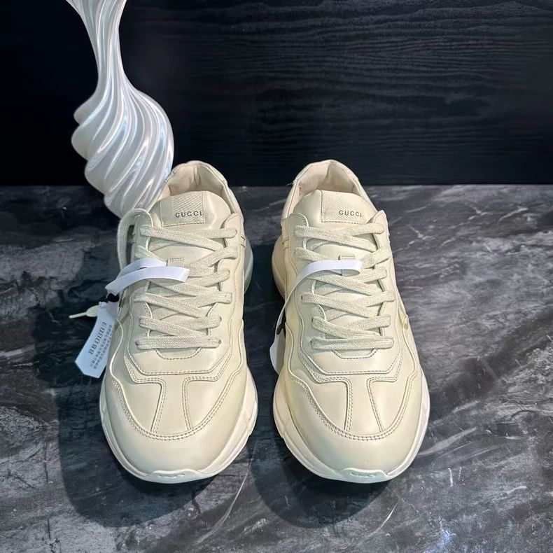 Gucci Gucci Dad Sneakers with White and Green Details Size US 9 / EU 42 - 2 Thumbnail