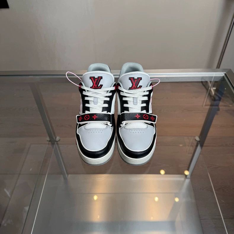 Louis Vuitton LV Trainer Black and Red Sneakers UK8 Size US 9 / EU 42 - 6 Thumbnail