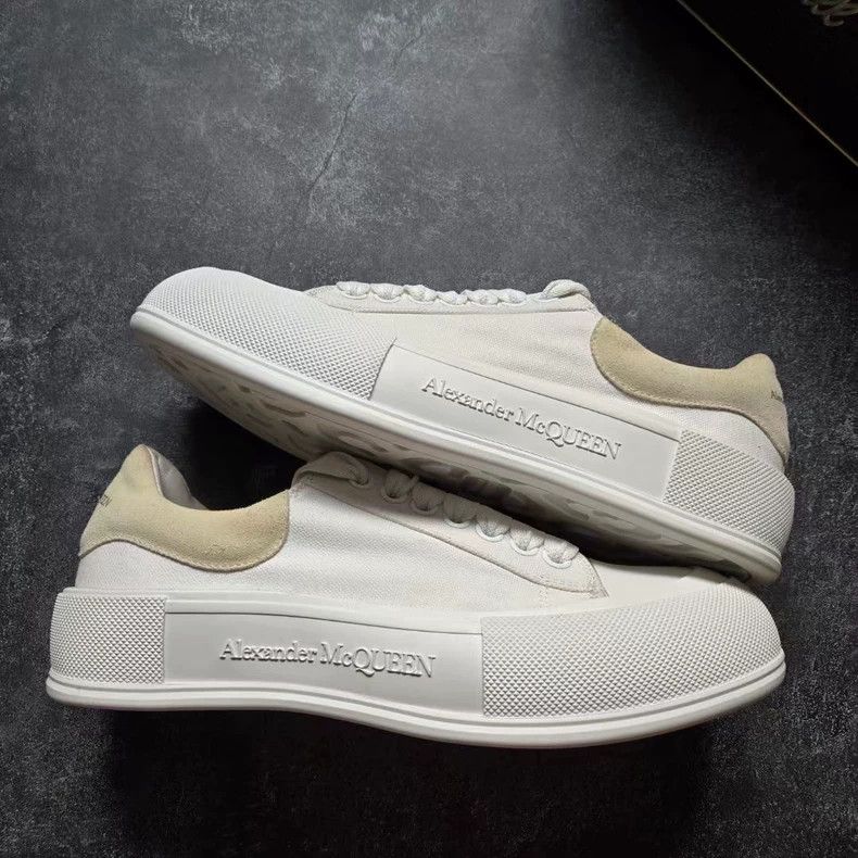 Alexander McQueen Alexander McQueen Deck Sneakers in White Brown Size US 10 / EU 43 - 4 Thumbnail