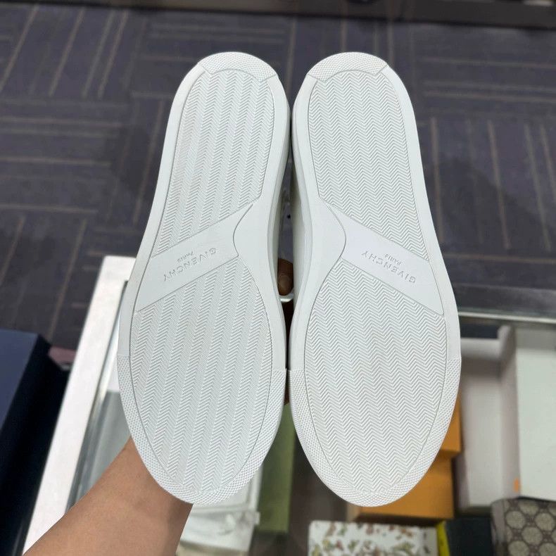 Givenchy Givenchy White Sneakers Size 39.5 Size US 8.5 / EU 41-42 - 3 Thumbnail
