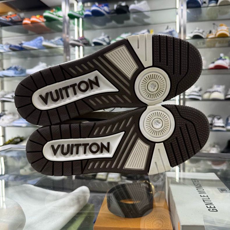 Louis Vuitton LOUIS VUITTON LV TRAINER TYLER Sneakers UK7.5 Size US 8.5 / EU 41-42 - 6 Thumbnail