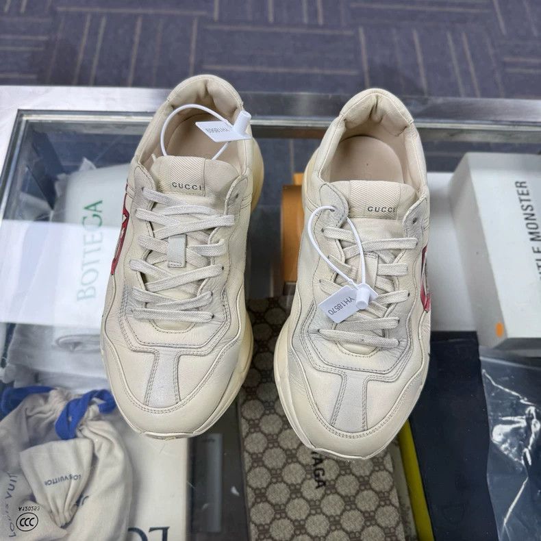 Gucci GUCCI Dad Sneakers with Red Lips Design Size US 7 / EU 40 - 2 Thumbnail