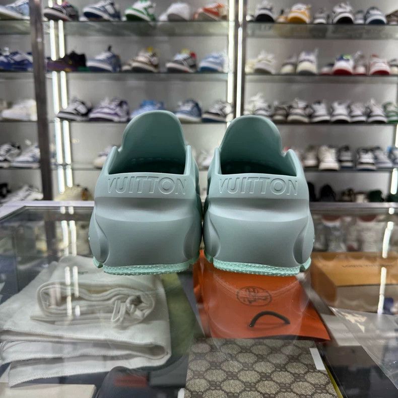 Louis Vuitton LOUIS VUITTON Mint Green Shark Slippers UK8 Size US 9 / EU 42 - 4 Thumbnail