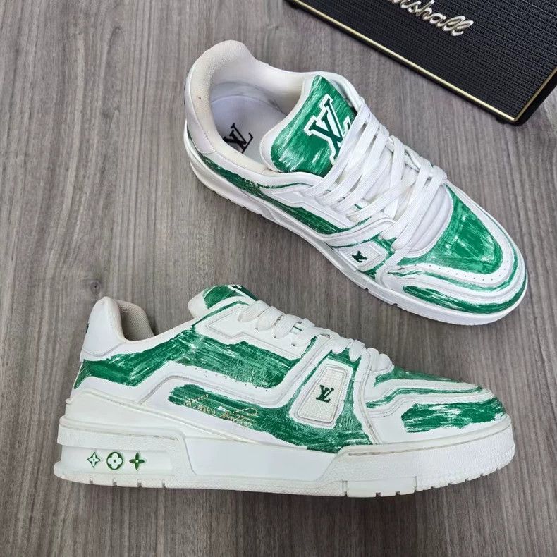 Louis Vuitton LOUIS VUITTON LV TRAINER Green White Sneakers Size US 8.5 / EU 41-42 - 3 Thumbnail