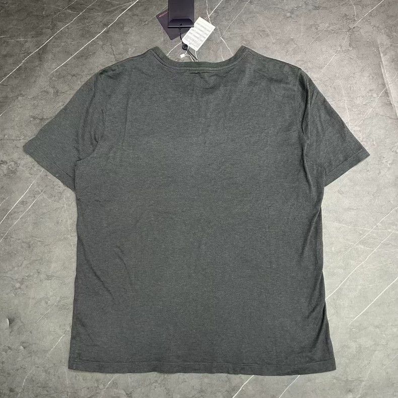 Louis Vuitton Louis Vuitton Logo Short Sleeve T-Shirt Size US XXL / EU 58 / 5 - 2 Thumbnail