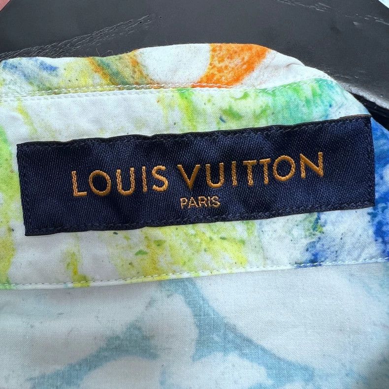 Louis Vuitton LOUIS VUITTON Crayon Logo Short Sleeve Shirt Size US XL / EU 56 / 4 - 5 Thumbnail