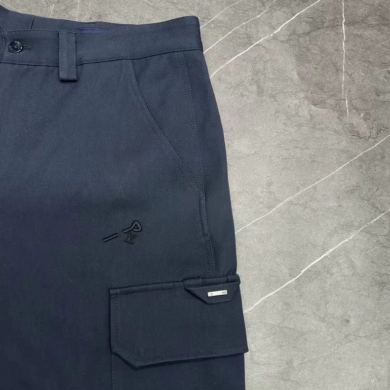 Louis Vuitton Louis Vuitton Blue Cargo Pants 23fw Size US 38 / EU 54 - 3 Thumbnail
