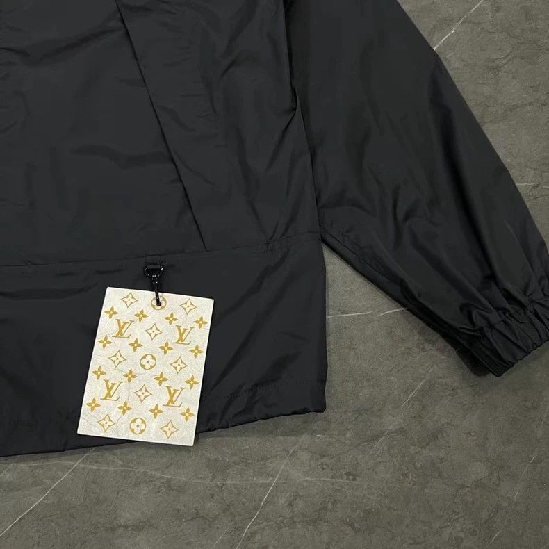 Louis Vuitton Louis Vuitton Multi-Pocket Hooded Jacket Size US M / EU 48-50 / 2 - 5 Thumbnail
