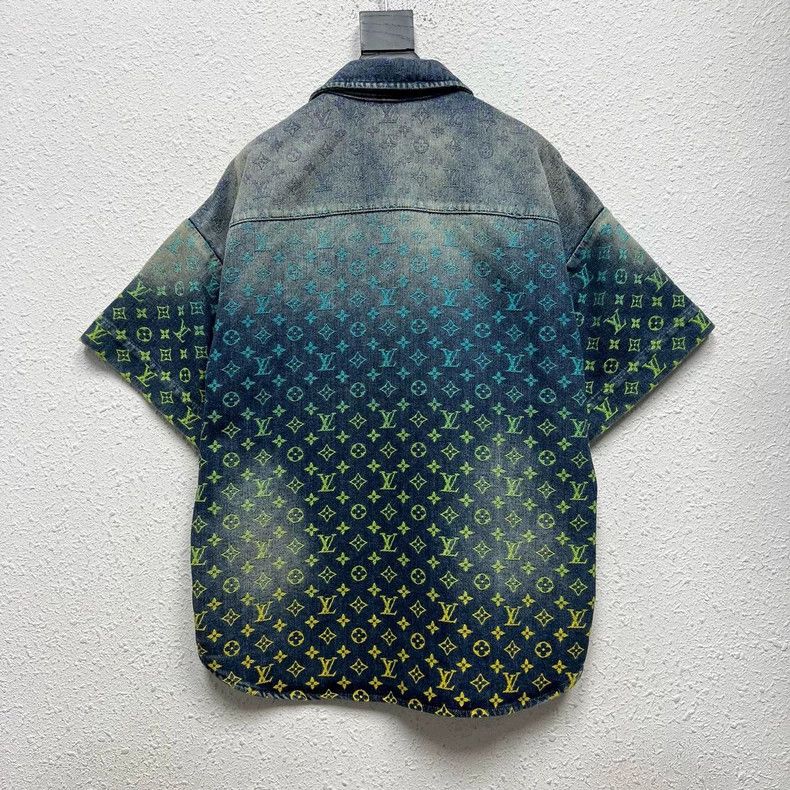 Louis Vuitton Louis Vuitton Gradient Denim Short Sleeve Shirt Size US XS / EU 42 / 0 - 2 Thumbnail
