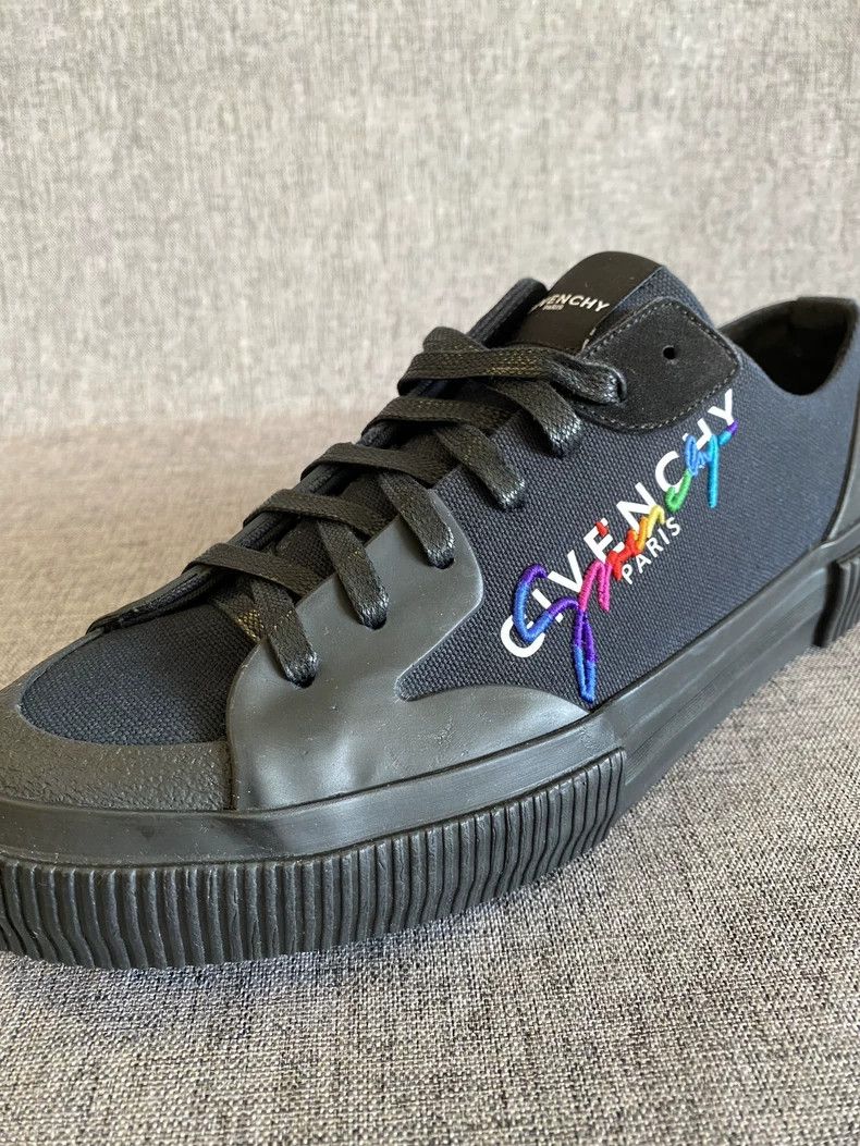 Givenchy Givenchy Men's Canvas Embroidered Low-Top Sneakers-yf Size US 9.5 / EU 42-43 - 6 Thumbnail