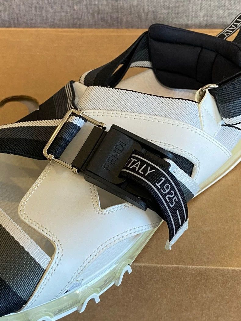 Fendi FENDI Men’s Casual Beach Sandals Size 7-yf Size US 7 / EU 40 - 7 Thumbnail