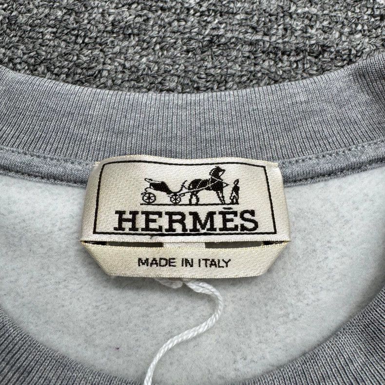 Hermes Hermes Graphic Print Sweatshirt in Gray-yf Size US M / EU 48-50 / 2 - 3 Thumbnail
