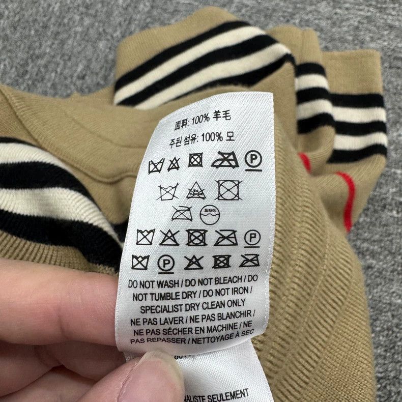 Burberry Burberry Wool Knit Striped Shorts Size S-yf Size US 27 - 5 Thumbnail