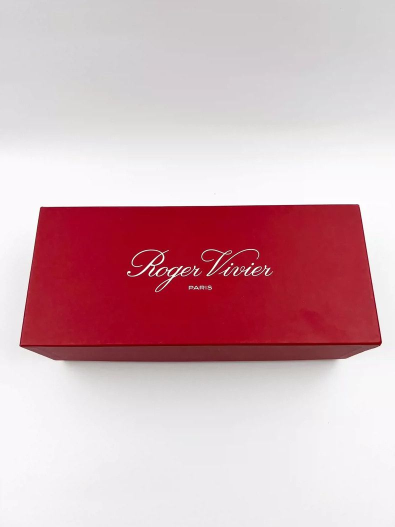 Roger Vivier Roger Vivier Pink Flat Shoes Size 35.5-yf Size US 5.5 / EU 38 - 7 Thumbnail