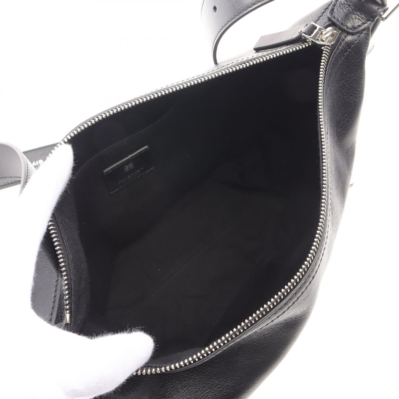 Givenchy Givenchy Givenchy VOYOU Leather 2way Shoulder Bag Leather Crossbody Bag BK50CWK1UB001 Size ONE SIZE - 3 Thumbnail