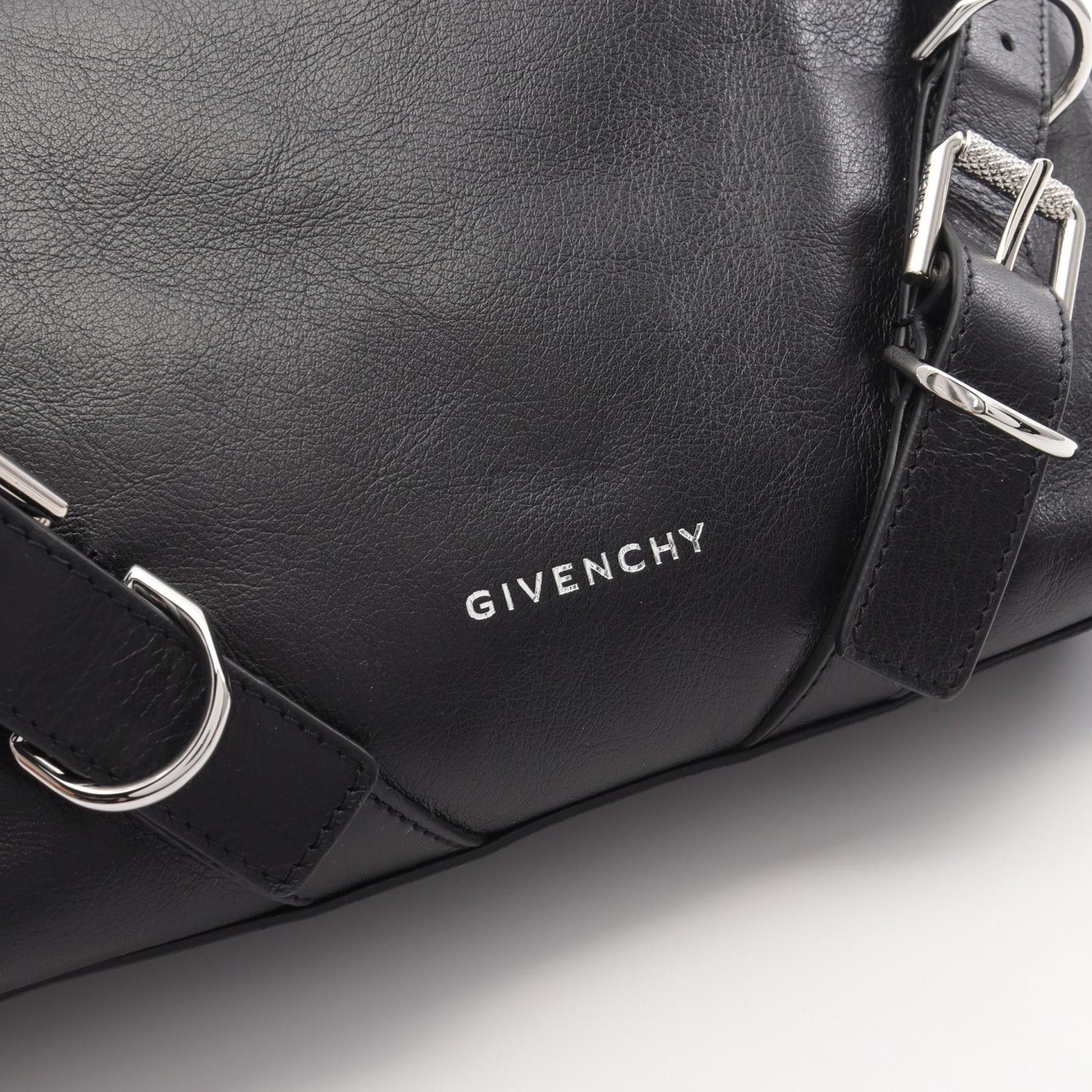 Givenchy Givenchy Givenchy VOYOU Leather 2way Shoulder Bag Leather Crossbody Bag BK50CWK1UB001 Size ONE SIZE - 5 Thumbnail