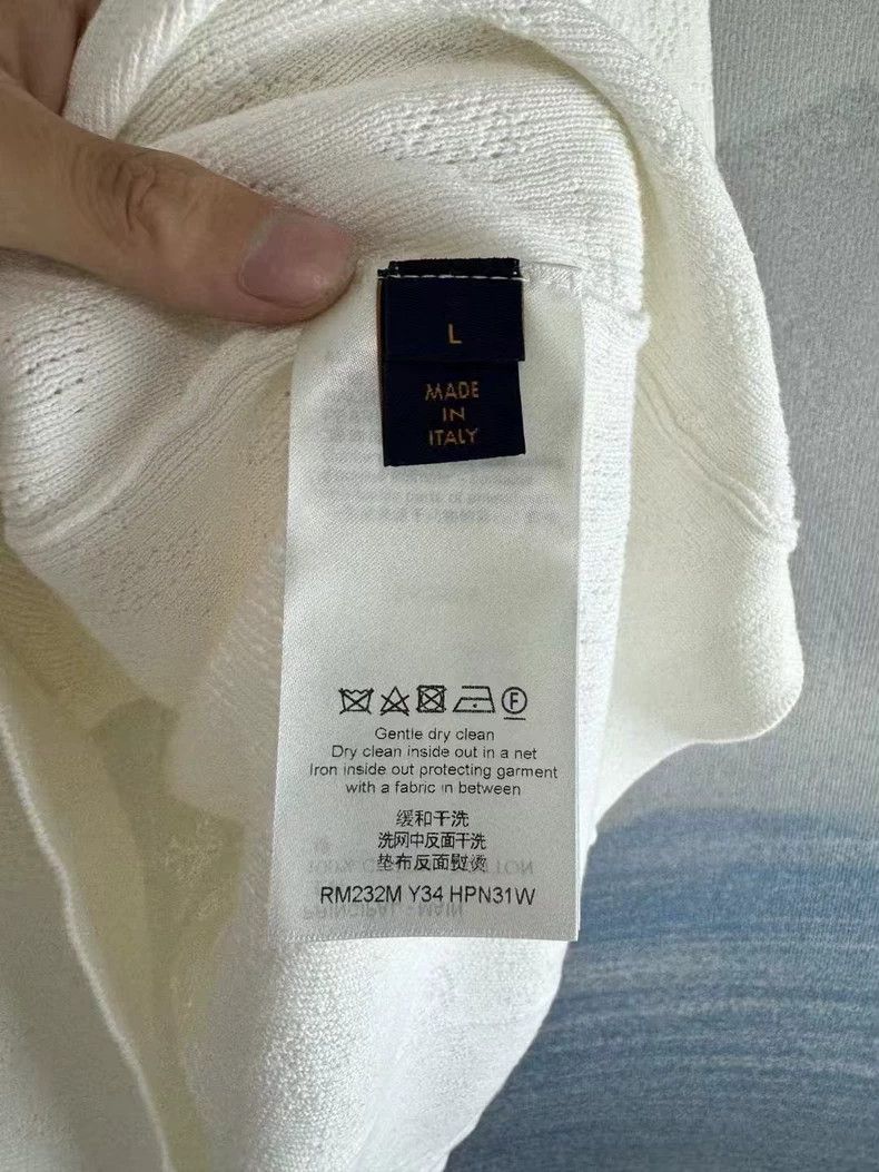 Louis Vuitton Louis Vuitton White Short Sleeve Shirt Size L-yf Size US L / EU 52-54 / 3 - 4 Thumbnail