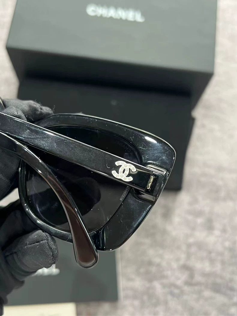 Chanel Chanel Sunglasses with Case, Like New Condition-yf Size ONE SIZE - 6 Thumbnail