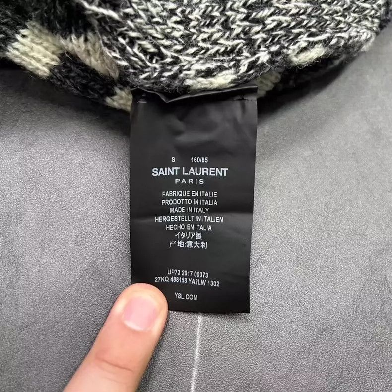 Saint Laurent Paris Saint Laurent Knit Cardigan Size S-yf Size US S / EU 44-46 / 1 - 7 Thumbnail
