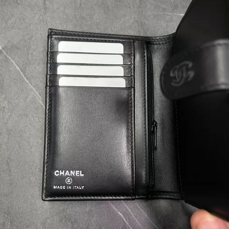 Chanel Chanel Passport Holder New Condition-yf Size ONE SIZE - 5 Thumbnail