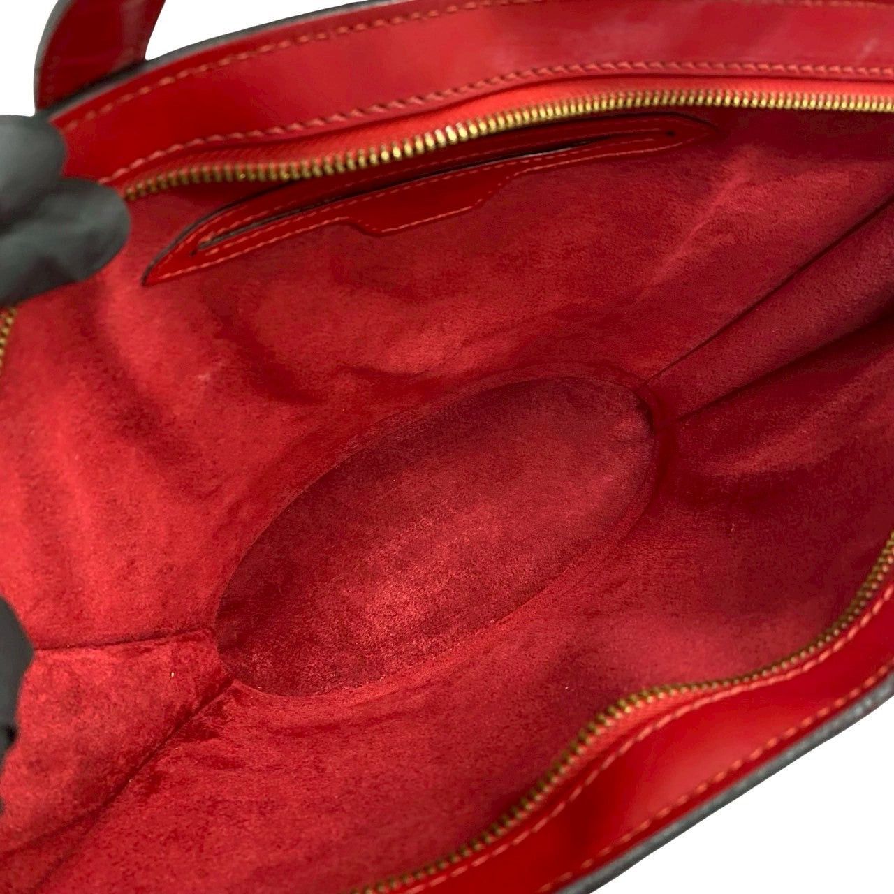 Louis Vuitton Louis Vuitton Handbag Red Leather Size ONE SIZE - 8 Thumbnail