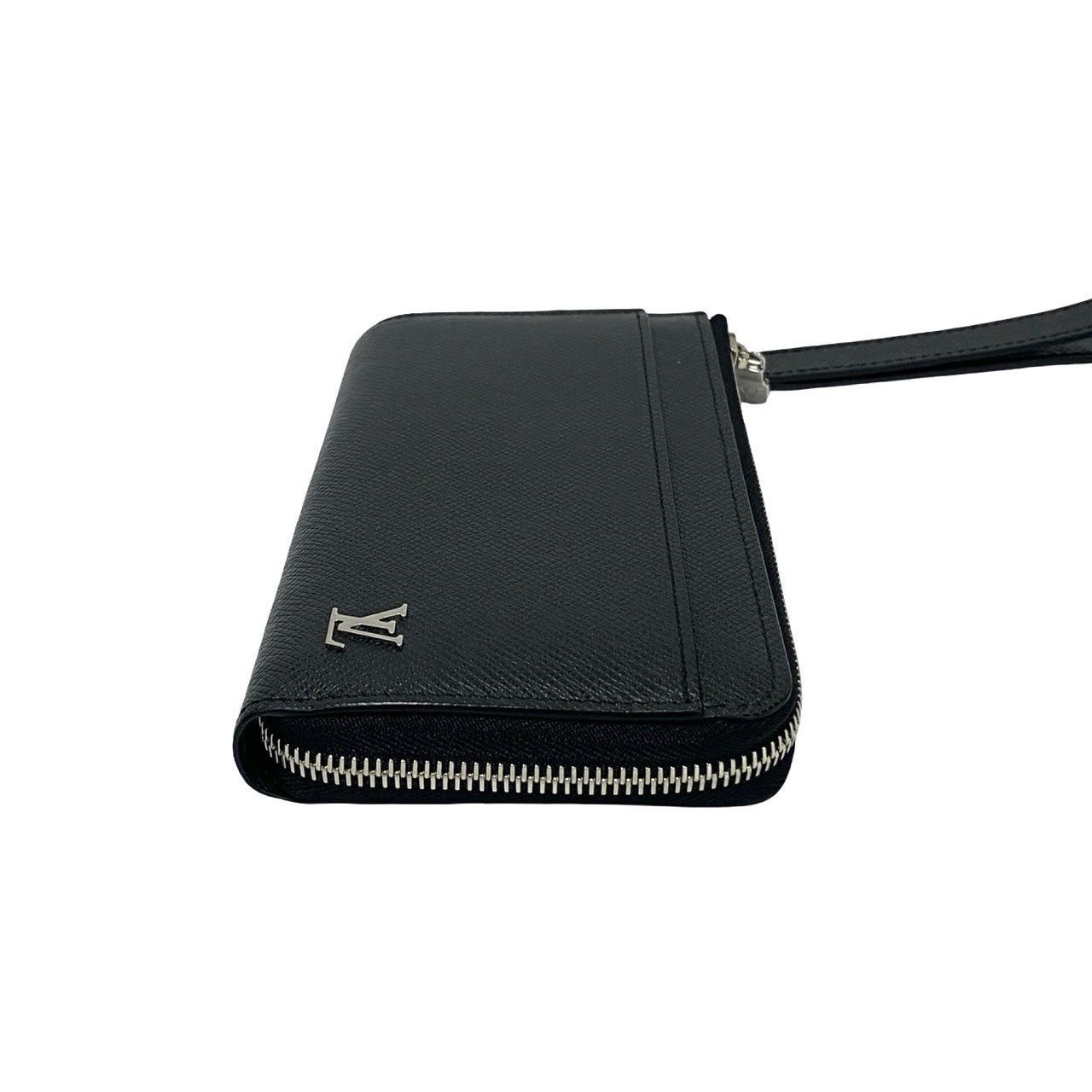 Louis Vuitton Louis Vuitton Black Leather Size ONE SIZE - 6 Thumbnail