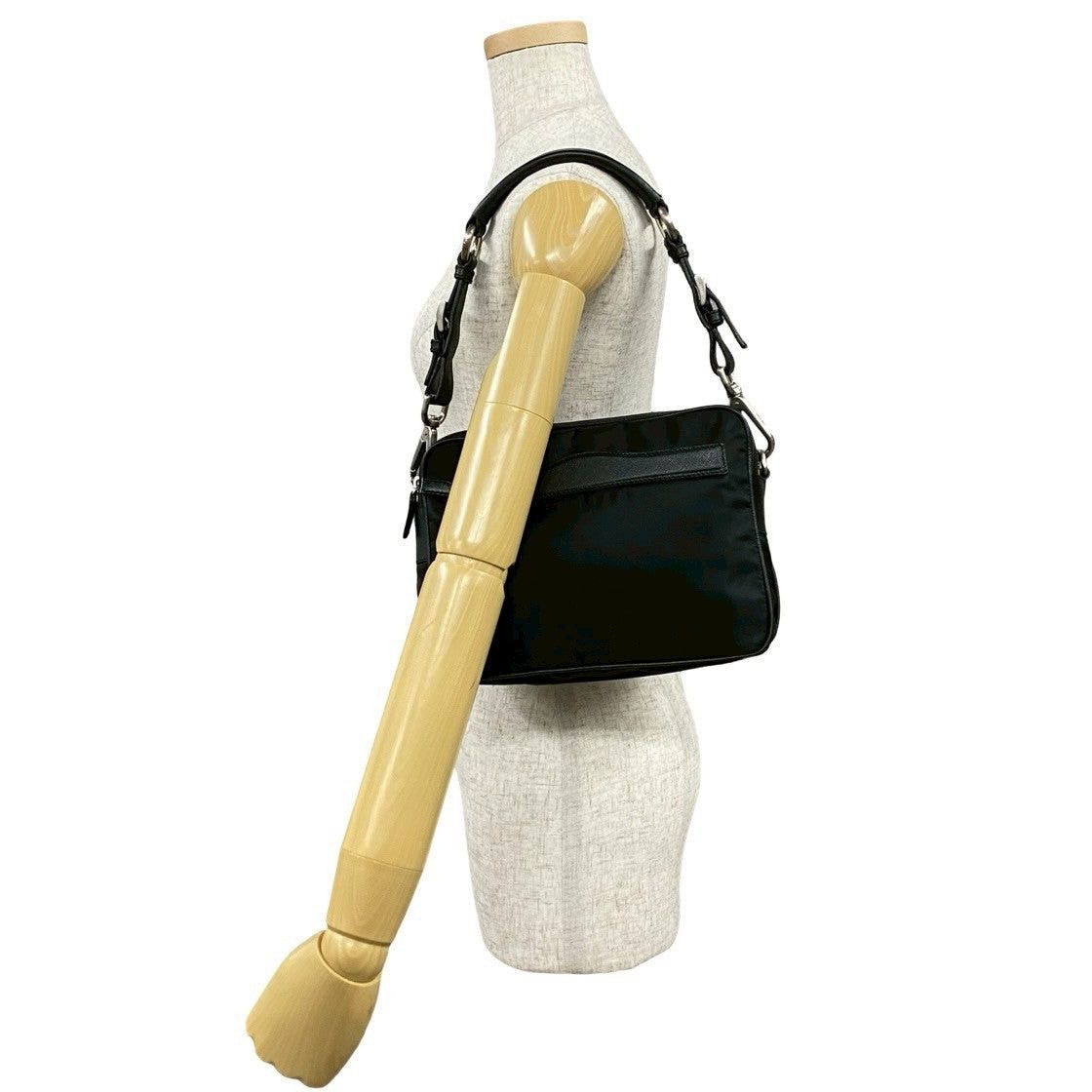Prada Prada Shoulder Bag Black Leather Size ONE SIZE - 2 Thumbnail