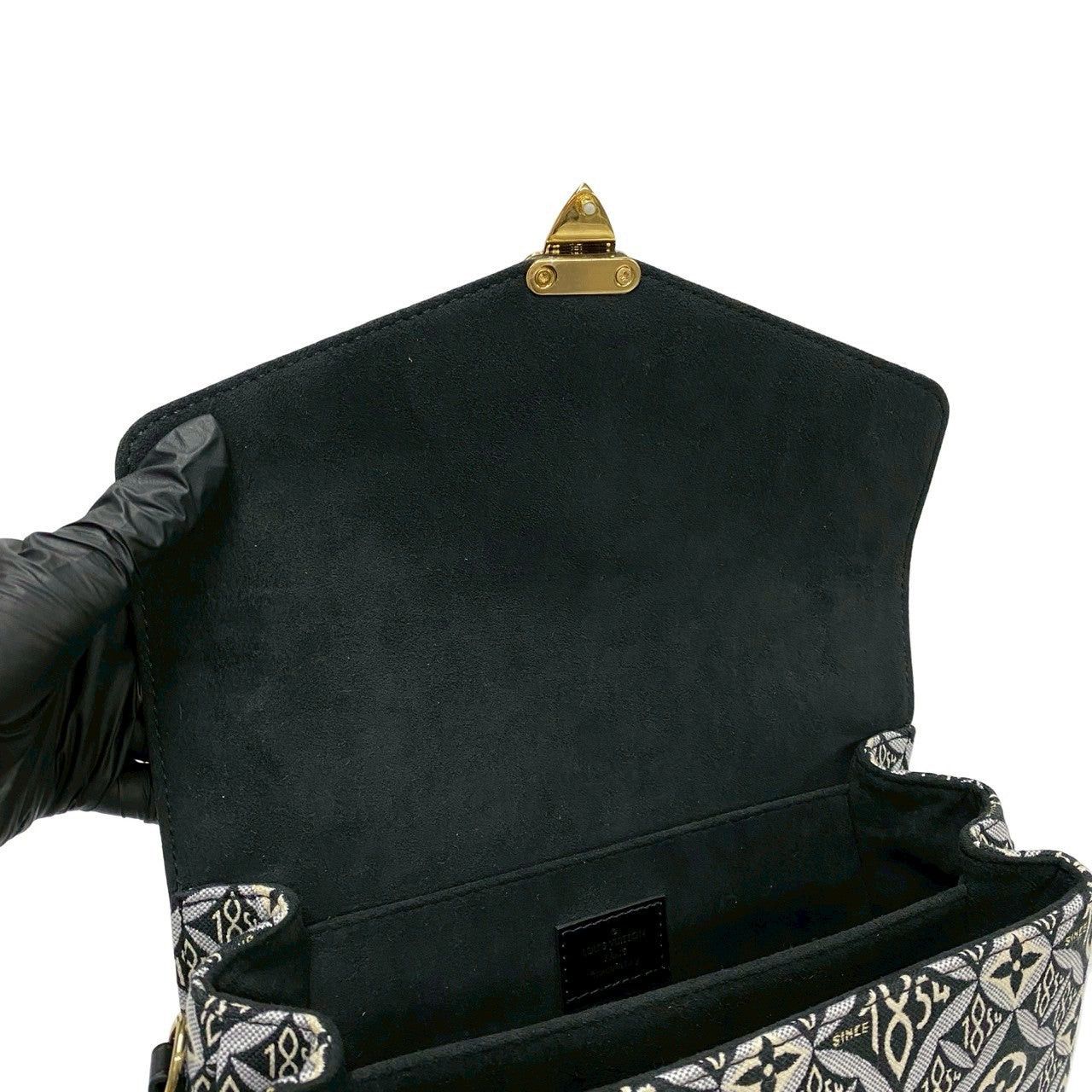 Louis Vuitton Louis Vuitton Shoulder Bag Black Leather Size ONE SIZE - 8 Thumbnail