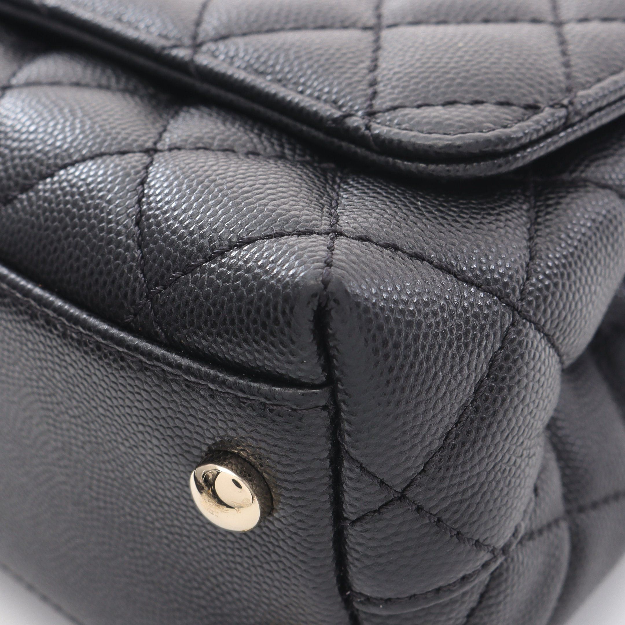 Chanel Chanel Coco Handle Xxs Top Handbag Caviar Skin Black Gold Hardware Size ONE SIZE - 6 Thumbnail