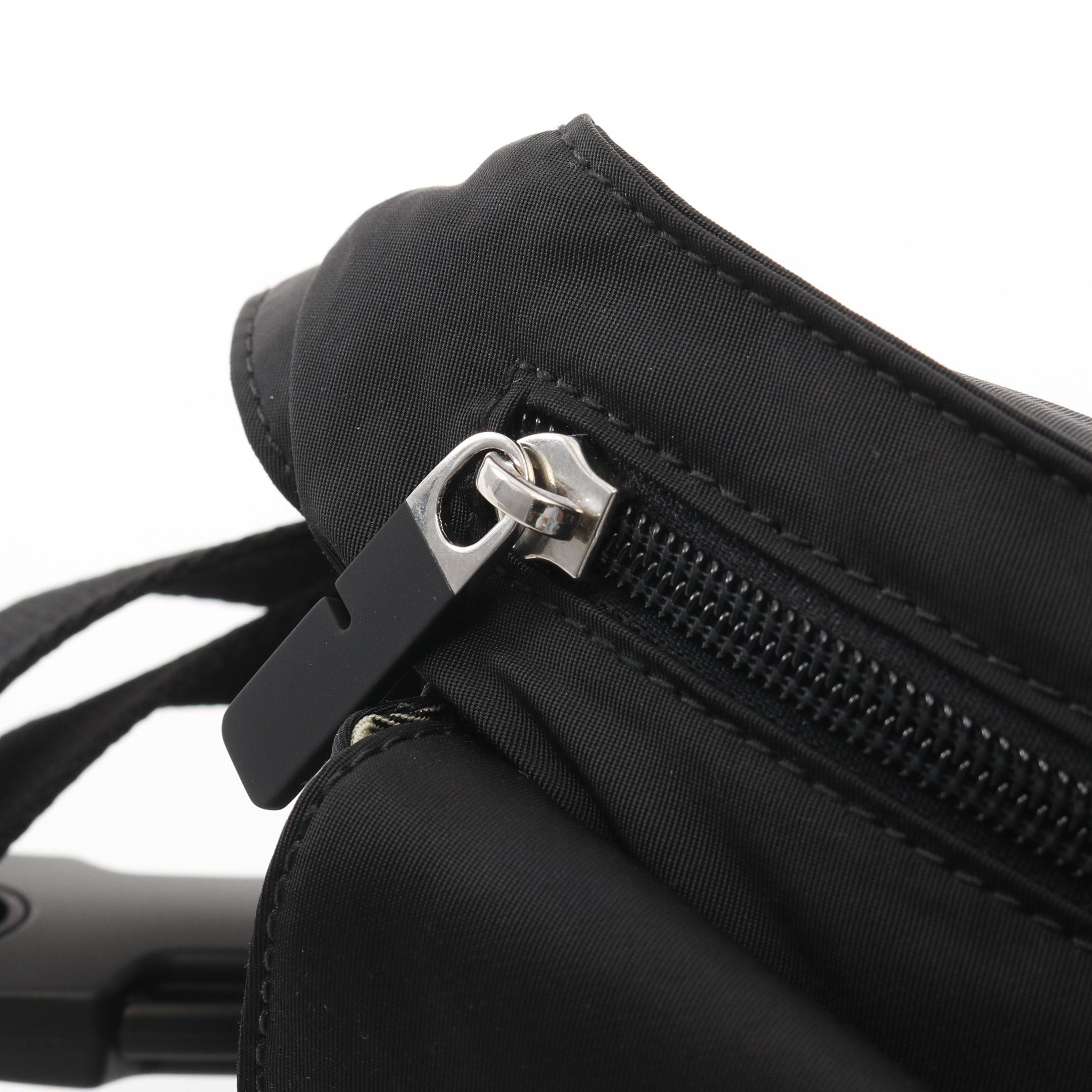 Burberry Burberry Ml Shield Belt Bag Body Nylon Black Size ONE SIZE - 8 Thumbnail